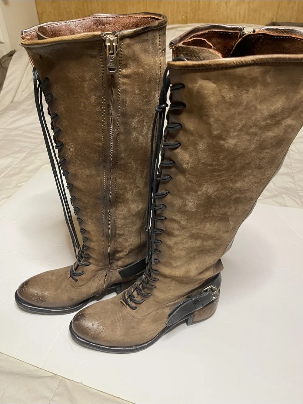 AS98 Brown Knee-High Lace-Up Suede Boots - Women's Size 7